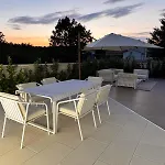 Villa Nobel With Heated Pool By Istrialux (adults Only)